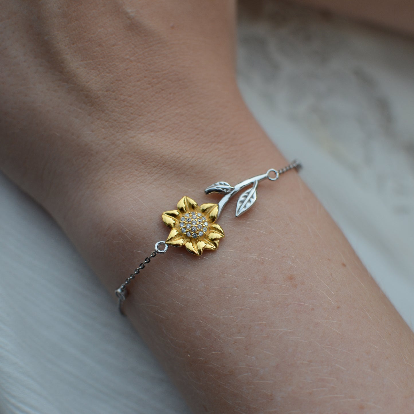 To A Beautiful Girl on Her Graduation Day Sunflower Bracelet, Congrats Grad Gift for Her